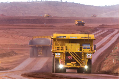 Responding to the industry's need to reduce mine operating costs, Komatsu will offer data analysis services based on information collected from its mobile mining equipment. The machine data will be processed at a GE data analysis center in the U.S. Results will be used to recommend vehicle operational changes for increased efficiency.