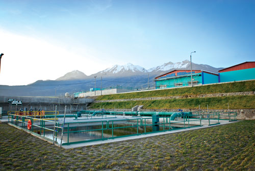 Win-win: Cerro Verde’s new water-treatment plant near Arequipa, Peru. (Photo courtesy of Freeport-McMoRan)