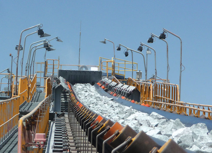 Phoenix Conveyor Systems recently replaced an overland conveyor belt at the El Abra mine that had operated reliably for almost 20 years, transporting an estimated 900 million mt of copper ore.